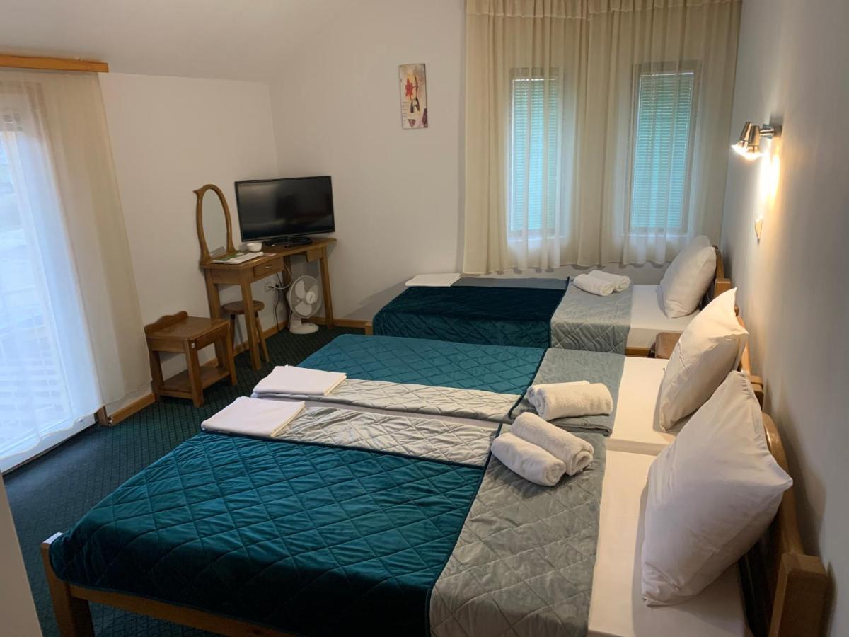 Garni Hotel Vir Vrnjačka Banja 外观 照片
