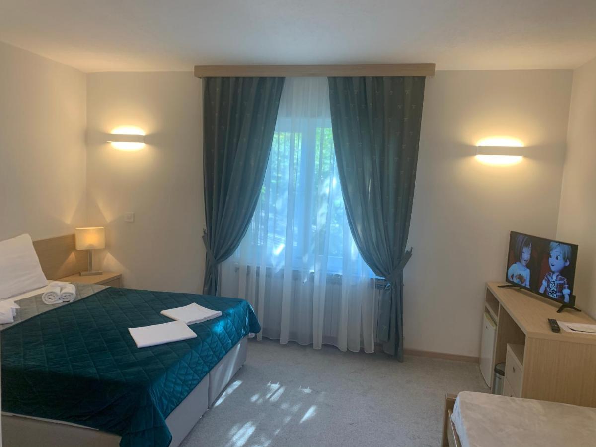 Garni Hotel Vir Vrnjačka Banja 外观 照片