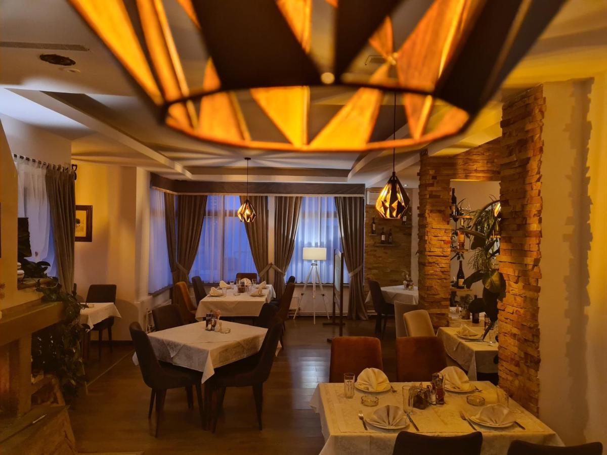 Garni Hotel Vir Vrnjačka Banja 外观 照片