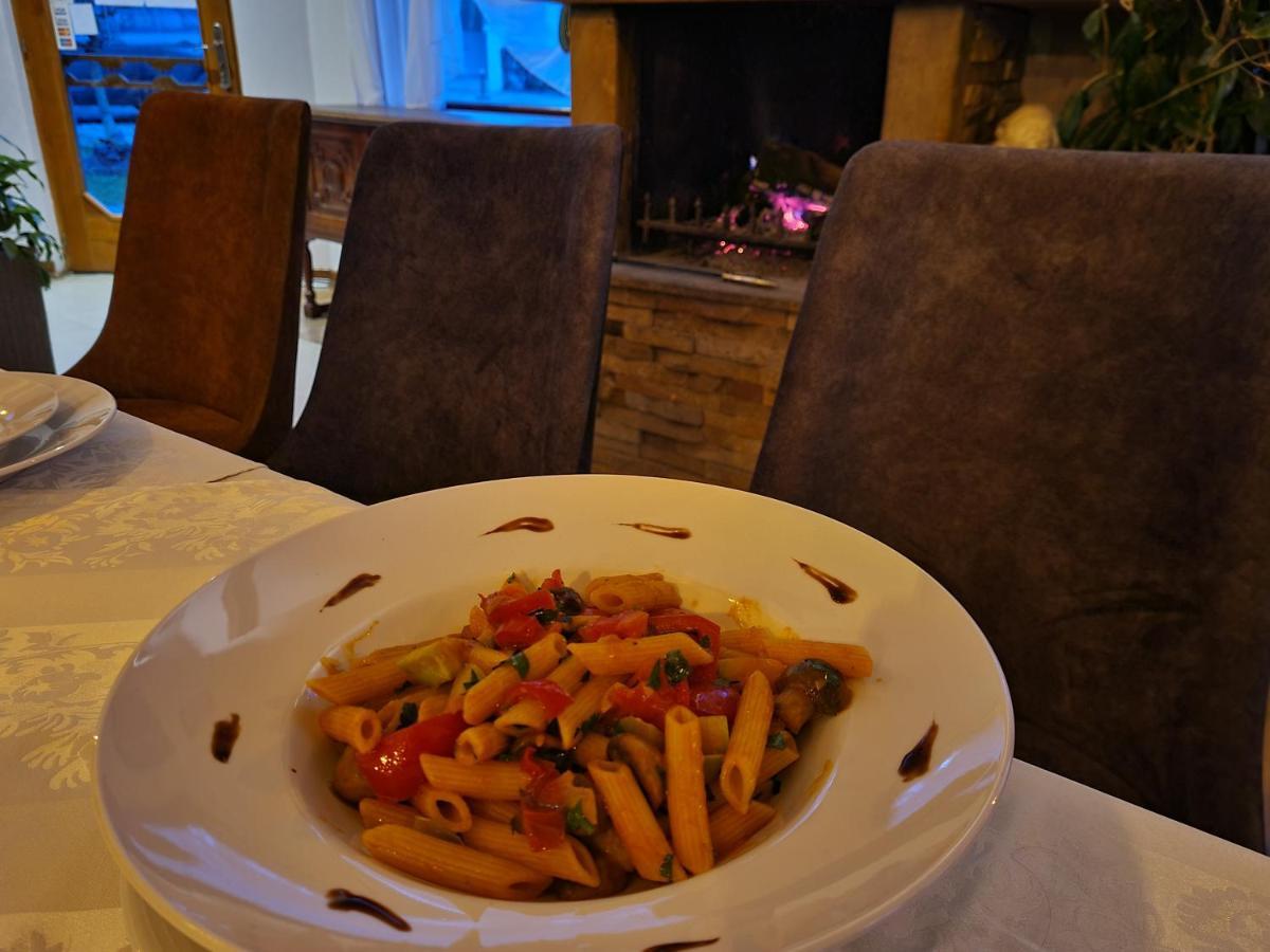 Garni Hotel Vir Vrnjačka Banja 外观 照片